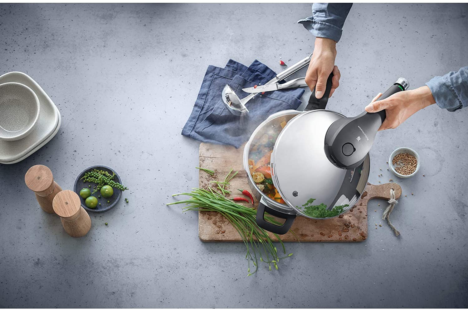 WMF Autocuiseur Set Cuisson avec Couvercle à 4 Positions
